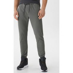 Spodnie typu jogger - Khaki. Brązowe joggery męskie marki House, s. Za 99,99 zł.