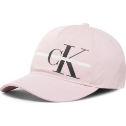Czapka z daszkiem CALVIN KLEIN JEANS - Monogram Stripe Bb Cap IU0IU00101 TBV. Różowe czapki damskie Calvin Klein Jeans, bez wzorów, z bawełny. Za 139,00 zł.