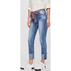 Answear - Jeansy. Niebieskie jeansy damskie ANSWEAR, s, z podwyższonym stanem. W wyprzedaży za 69,90 zł.