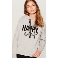 Bluza z kapturem Little Friends - Szary. Szare bluzy z kapturem damskie marki Mohito, l. Za 99,99 zł.