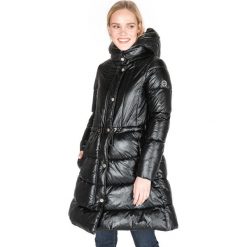 Armani Exchange Płaszcz Czarny. Czarne kurtki damskie Armani Exchange, l, bez wzorów, z materiału. Za 1450,95 zł.