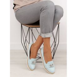 Niebieskie zamszowe mokasyny FETTA. Niebieskie buty sportowe damskie FunKee.pl, z zamszu, eleganckie. Za 81,89 zł.