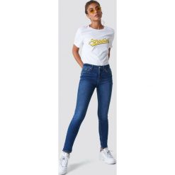 MANGO Jeansy Olivia - Blue. Niebieskie jeansy damskie Mango. Za 161,95 zł.