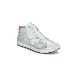 Buty Pataugas JOLDY-Z-ZEBRE. Szare trampki i tenisówki damskie marki Pataugas, bez wzorów, bez zapięcia. Za 655,20 zł.
