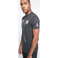 T-shirty męskie z nadrukiem: Reebok - T-shirt