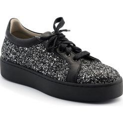 Czarne brokatowe creepersy 63S. Czarne buty sportowe damskie sportowe. W wyprzedaży za 119,00 zł.