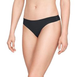 Under Armour PS Thong 3-Pack 1325615-001 spodenki damskie czarne XS. Czarne spodenki sportowe damskie Under Armour, s, bez wzorów, z elastanu, sportowe, na fitness i siłownię. W wyprzedaży za 89,99 zł.