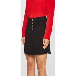 Jacqueline de Yong - Spódnica. Czarne spódniczki damskie Jacqueline de Yong, na co dzień, s, bez wzorów, z elastanu, casualowe, mini, proste. W wyprzedaży za 29,90 zł.