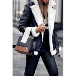Kurtka MICHALINA. Czarne kurtki damskie Kurtka MICHALINA, s, bez wzorów, eleganckie. W wyprzedaży za 189,00 zł.