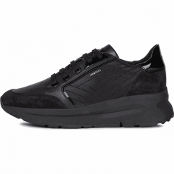 Geox tenisówki damskie Backsie D94FLA 36, czarny. Czarne buty sportowe damskie Geox, ze skóry. W wyprzedaży za 389,00 zł.