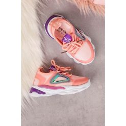 Różowe buty sportowe sznurowane casu 2-23. Różowe buty dziewczęce sportowe Casu, bez wzorów, na sznurówki. Za 49,99 zł.