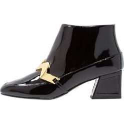 Botki damskie: Kat Maconie NESSA Ankle boot black/gold