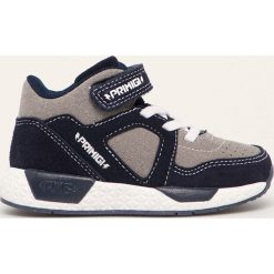 Primigi - Buty dziecięce. Niebieskie trampki chłopięce Primigi, bez wzorów, ze skóry, sportowe, bez zapięcia. W wyprzedaży za 139,90 zł.