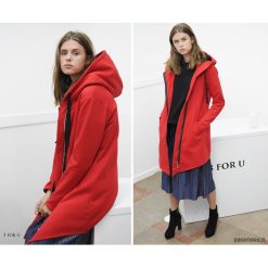 EveryDay red Coat Bluza długa. Czerwone długie bluzy damskie marki Pakamera, l, z długim rękawem. Za 259,00 zł.