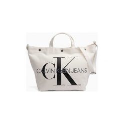 Torebki do ręki Calvin Klein Jeans K60K605310001 CANVAS UTILITY. Białe torebki klasyczne damskie Calvin Klein Jeans, bez wzorów, z jeansu, do ręki, bez dodatków. Za 277,15 zł.