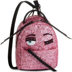Plecak CHIARA FERRAGNI - 19AI-CFZ051 Pink. Różowe plecaki damskie Chiara Ferragni, bez wzorów, ze skóry ekologicznej, eleganckie, bez dodatków. Za 1369,00 zł.