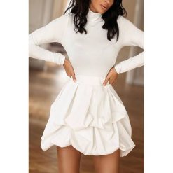 Sukienka RANOLA WHITE. Białe sukienki damskie IVET, xl, bez wzorów, eleganckie, bez kołnierzyka, z długim rękawem, długie, mini, dopasowane. W wyprzedaży za 89,00 zł.