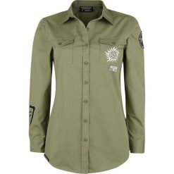 Supernatural Saving People Hunting Things Bluzka damska oliwkowy. Zielone bluzki damskie marki Supernatural, l, bez wzorów, bez kołnierzyka, z długim rękawem. Za 199,90 zł.