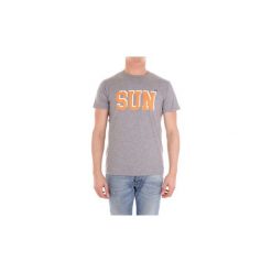 T-shirty z krótkim rękawem Sun68 T18103. Szare t-shirty męskie SUN68, xl, bez wzorów, bez kołnierzyka, krótkie. Za 164,72 zł.
