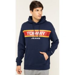 Bluza Tommy Jeans Panel Logo DM0DM07615. Szare bluzy męskie Tommy Jeans, s, bez wzorów, z bawełny, bez kołnierzyka, bez rękawów, bez kaptura. W wyprzedaży za 249,00 zł.