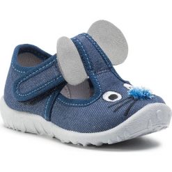 Kapcie SUPERFIT - 1-009249-8000 Blau. Niebieskie sandały chłopięce Superfit, z tworzywa sztucznego, bez zapięcia. Za 149,00 zł.
