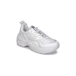 Buty No Name NITRO JOGGER. Białe trampki i tenisówki damskie No Name, bez wzorów, bez zapięcia. Za 415,20 zł.