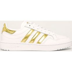 Adidas Originals - Buty. Białe buty sportowe damskie adidas Originals, bez wzorów, ze skóry, sportowe. Za 329,90 zł.