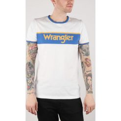Wrangler B&Y Ringer Koszulka Biały. Białe podkoszulki męskie Wrangler, l, z nadrukiem, z bawełny, z krótkim rękawem. Za 163,95 zł.