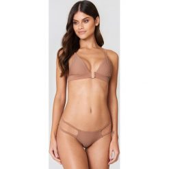 Stroje dwuczęściowe damskie: NA-KD Swimwear Dół bikini z paseczkami – Pink