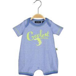 Rampers w kolorze błękitnym. Niebieskie body niemowlęce BLUE SEVEN Kids, z nadrukiem, z bawełny, bez rękawów. W wyprzedaży za 25,95 zł.