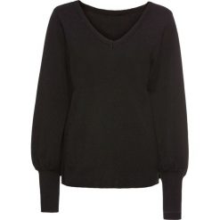 Sweter z balonowymi rękawami bonprix czarny. Czarne swetry damskie bonprix, na wiosnę, bez wzorów, z wiskozy, bez rękawów, bez kaptura. Za 79,99 zł.