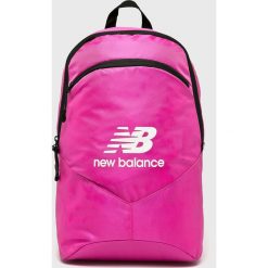 New Balance - Plecak. Czerwone plecaki damskie New Balance, z nadrukiem, z poliesteru. W wyprzedaży za 69,90 zł.
