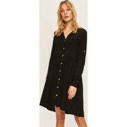 Only - Sukienka. Zielone sukienki damskie ONLY, na co dzień, bez wzorów, z wiskozy, casualowe, bez kołnierzyka, z długim rękawem, długie, mini, proste. W wyprzedaży za 119,90 zł.