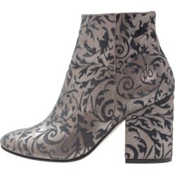 Botki damskie: CTWLK SETRO Botki gris