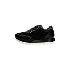 Buty Café Noir DB152. Czarne trampki i tenisówki damskie Café Noir, bez wzorów, bez zapięcia. Za 326,10 zł.