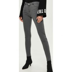 Spodnie z wysokim stanem: Jeansy skinny mid-waist - Szary
