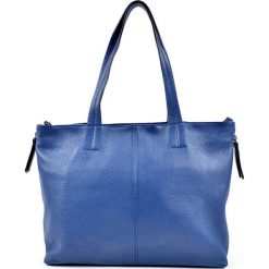 Torebka w kolorze kobaltowym - (S)46 x (W)28 x (G)11 cm. Niebieskie torebki klasyczne damskie Bestsellers bags, w paski, z materiału. W wyprzedaży za 289,95 zł.