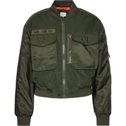 Kurtka bomber Lee Sateen Bomber L56EMMNX. Zielone kurtki męskie Lee, xs, bez wzorów, bez kaptura. Za 439,00 zł.