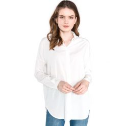 Vero Moda Fabulous Koszula Biały. Białe bluzki damskie Vero Moda, s, bez wzorów, z poliesteru, bez kołnierzyka, z długim rękawem. Za 154,95 zł.