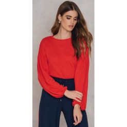 NA-KD Boho Sweter z bufiastym rękawem - Red. Czerwone bez kategorii marki NA-KD Boho, z poliesteru, boho, z okrągłym kołnierzem. W wyprzedaży za 48,78 zł.
