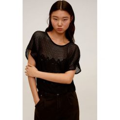 Mango - T-shirt Louise. Czarne bluzki damskie Mango, s, bez wzorów, z elastanu, casualowe, z okrągłym kołnierzem, z krótkim rękawem. Za 79,90 zł.