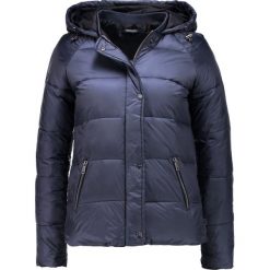 Scotch & Soda Kurtka przejściowa navy. Niebieskie kurtki damskie Scotch & Soda, xl, bez wzorów, z nylonu. W wyprzedaży za 439,45 zł.