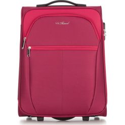 Walizka kabinowa V25-3S-231-31. Czerwone walizki Wittchen, bez wzorów. Za 129,90 zł.
