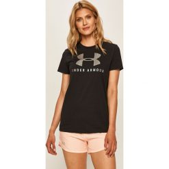 Under Armour - T-shirt. Różowe bluzki damskie Under Armour, s, z nadrukiem, z bawełny, z okrągłym kołnierzem. W wyprzedaży za 99,90 zł.