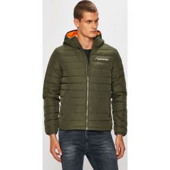 Calvin Klein Jeans - Kurtka. Zielone płaszcze męskie Calvin Klein Jeans, s, bez wzorów, z poliesteru, krótkie, z kapturem. W wyprzedaży za 429,90 zł.
