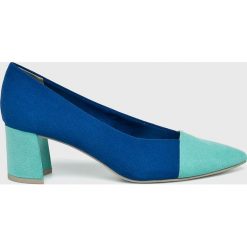 Marco Tozzi - Czółenka. Niebieskie buty ślubne damskie marki Marco Tozzi, z materiału, na obcasie. Za 149,90 zł.