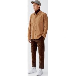 Sztruksowa koszula basic. Szare koszule męskie marki Pull&Bear, m, ze sztruksu. Za 89,90 zł.