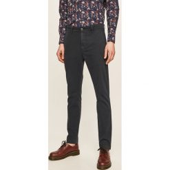 Levi's - Spodnie. Niebieskie spodnie męskie s, z elastanu. Za 319,90 zł.