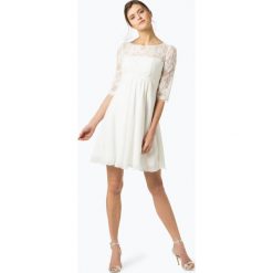 Luxuar Fashion - Sukienka damska, beżowy. Brązowe sukienki damskie marki Luxuar Fashion, w koronkowe wzory, z szyfonu, eleganckie, bez kołnierzyka, bez rękawów, rozkloszowane. Za 899,95 zł.