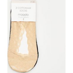 2 pack balerinek. Brązowe skarpetki damskie Moodo, w koronkowe wzory, z elastanu. Za 11,99 zł.